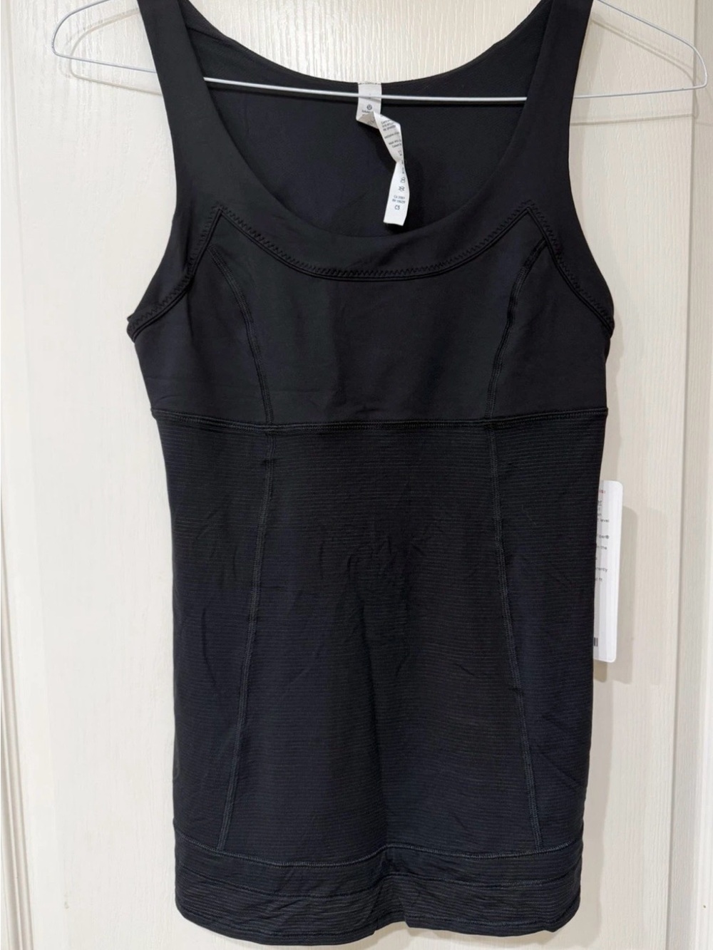 NWT Lululemon Ta Ta Topper Black Scoop Neck Tank